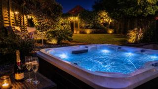Lilac Cottage -Sleeps 6 -HOT TUB - 5