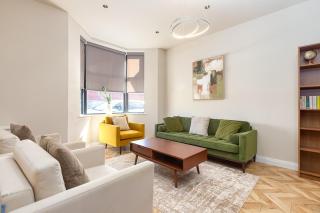 Family-Friendly 4BR House Close to attractions - 0