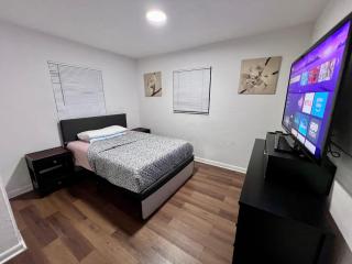 Private Room near Downtown - 9
