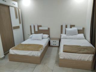 a cozy chalet in Mirage Bay, Hurghada - 7