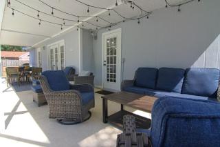Heated Pool in Sunny Sarasota, huge yard, games, dog friendly escape - Sarasota - 3