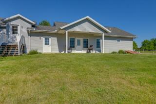 Near Amish Country & Shipshewana: Grill & Patio! - 2
