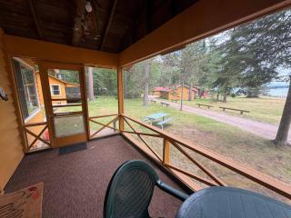 Chickadee Cabin - 1