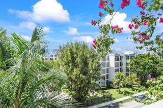 Across from the Ocean 3BR New Intro Pricing Sunny Isles - 6