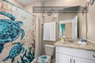Spacious 5BR 45BA Home w Pool - 4