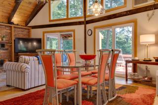 Waterfront Lake Arrowhead Cabin w/ Dock & Fire Pit - 2