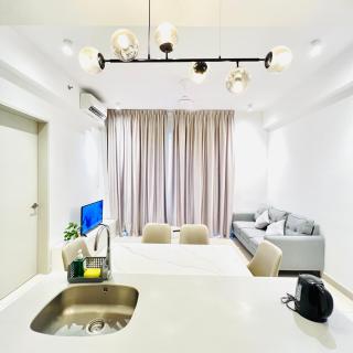Iconic Luxury Long stay at Trion near TRX & KLCC - 4