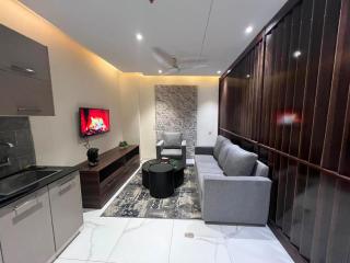 Decent Classi Vip 2 Bedroom Family Apartment - 0