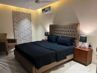 Decent Classi Vip 2 Bedroom Family Apartment - 9