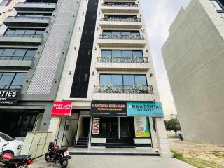 Al Syed Royal Residences, Luxury Family Apartments in Bahria Town Lahore - 2