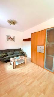 Zentrale Altbauwohnung - 5 min zu Fuss in die City - 5