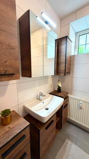 Zentrale Altbauwohnung - 5 min zu Fuss in die City - 2