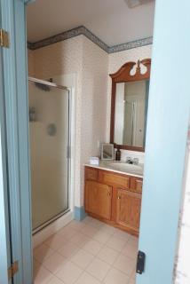 Strassner Suites - Downtown 2 Bedroom Guest Suite - 1