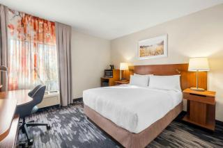 Fairfield Inn by Marriott Burlington Williston - 1