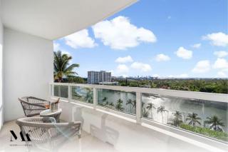 Fontainebleau Spa Access and Amenities with Sunset Views - 5