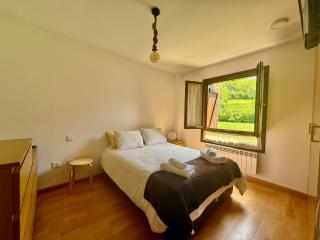 Cozy apartment with mountain views - 3