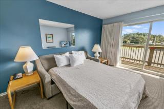 Family Suite for 6 with Kitchen - 3