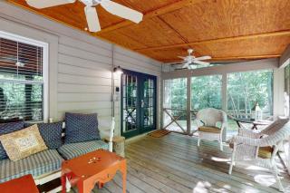 Pine Retreat Cottage - 9