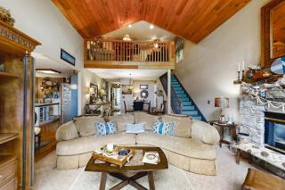 Pisgash Cottage - 0