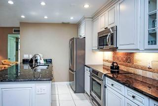 Sanibel Arms West M6 - 7