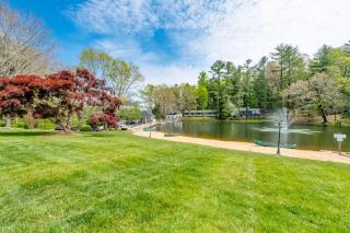 Lakeview Cottage - Unit 305 - Flat Rock - 3