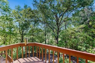 Yopp's Treehouse - 7