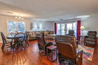 Beehive Condo - 4