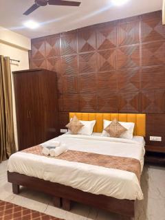 Hotel Rudralok - 2