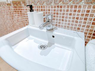 Aida's Hostal - 1