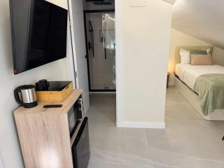 Habitación Buhardilla con Baño Privado y Acceso Autónomo , ideal para Descansar - 7