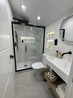 Habitación Buhardilla con Baño Privado y Acceso Autónomo , ideal para Descansar - 6