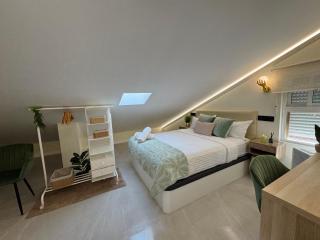 Habitación Buhardilla con Baño Privado y Acceso Autónomo , ideal para Descansar - 2