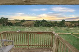 Ocean View Family Suite with Kitchen - Sleeps 8 - Pool and Hot Tub - 9