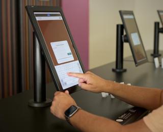 Neuchâtel City Hôtel - Self Check-In - 2