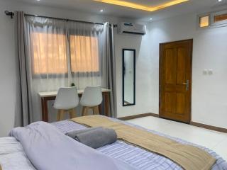 Fully equipped modern studio in Dakar - 9