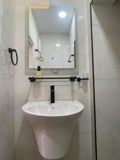 Fully equipped modern studio in Dakar - 3