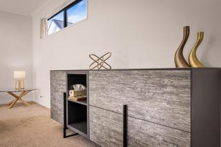 3 bedroom townhouse Opposite Hagley Park - 8