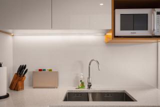 3 bedroom townhouse Opposite Hagley Park - 7