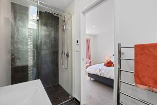 3 bedroom townhouse Opposite Hagley Park - 5