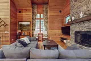 Creek House - 1
