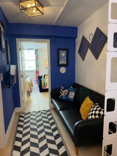 South Beach Funky Love Shack, Free Parking - 9