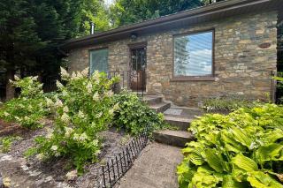 Stone Cottage 1955 - 4