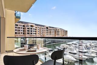 Wow! Panoramic Marina Views w/ Carpark, Wi-Fi - 6