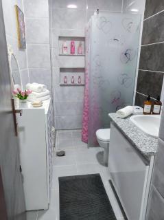 Pink House Apartment - 4