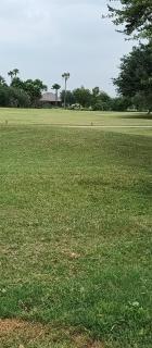 Relaxing golf course retreat - 1