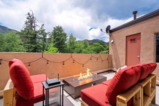 Verdant Falls Hot Tub & Mtn Views Near Broadmoor - 7