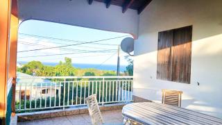 Appartement avec vue mer, terrasse et piscine au Gosier - 1