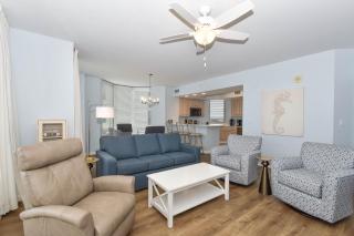 Silver Beach Towers E606 - 0