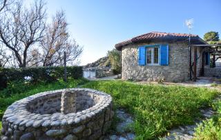 4 Bedroom Lovely Home In Ricadi - 9