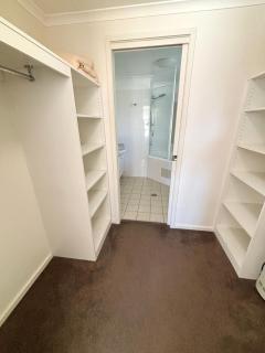 Jubilee Apartment 12 - Bring your own linen - 3